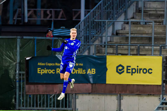 Sundsvalls Jamie Ryan Hopcutt jublar efter han gjort 1-0