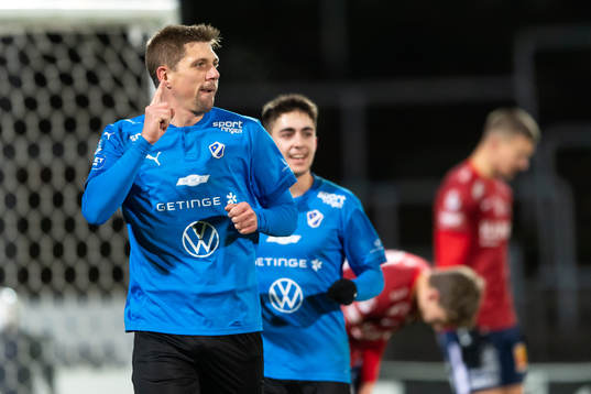 Halmstads Mikael Boman jublar efter 1-0