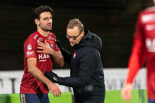 Örgrytes Oliver Stanisic har ont i axeln