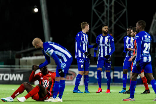 IFK Göteborgs Kristopher Da Graca  jublar med lagkamrater