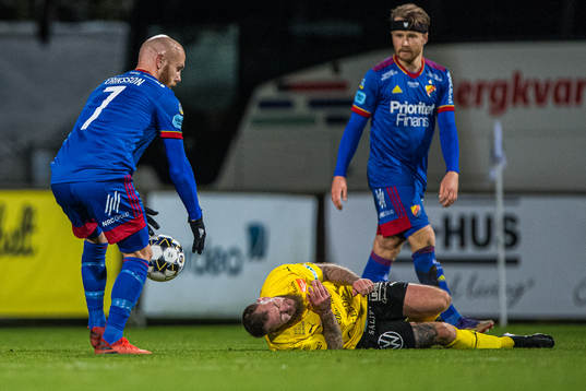 Mjällbys Martin Spelmann  har ont