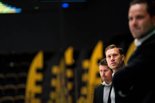 Skellefteås assisterande Andreas Falk