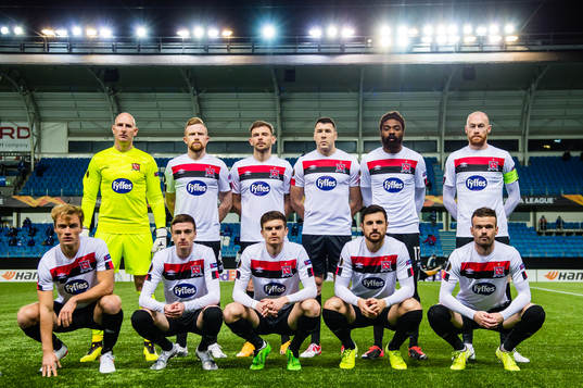 The starting eleven of Dundalk, from the top left; Gary