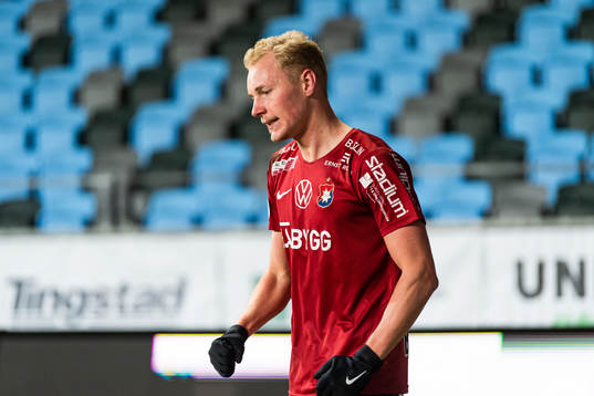 Örgrytes Adam Bergmark Wiberg jublar på slutsignalen