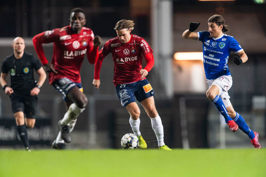 Örgrytes Danny Ervik och Umeås Enis Ahmetovic