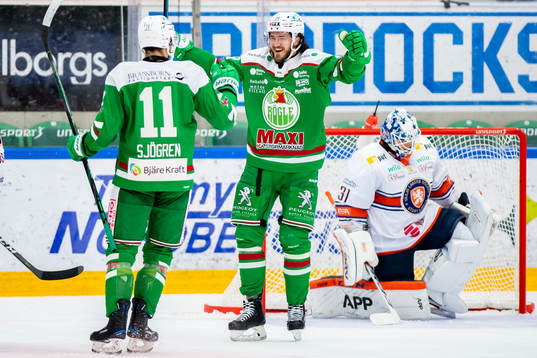 Rögles Dennis Everberg jublar