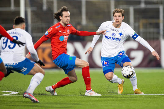 Helsingborgs Helsingborgs Mikkel Diskerud och IFK Norrköpings Alexander Fransson