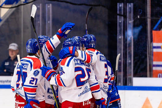 Oskarshamns spelare jublar