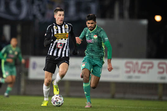 Landskronas Filip Olsson och Dalkurds Suleman Zurmati