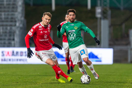 Kalmars Piotr Johansson och Jönköpings Moustafa Zeidan