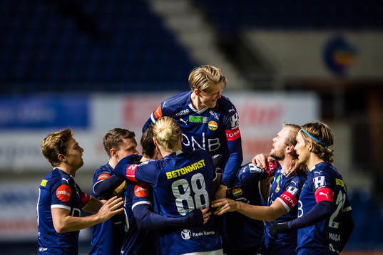 Lars-Christopher Horst Jan Vilsvik of Strømsgodset celebrates after scoring the 0-2 goal during the Eliteserien match between Aalesund and Strømsgodset on December 9, 2020 in Ålesund.
