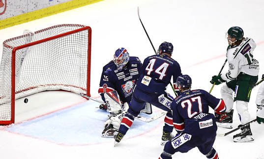 Mål 0-1 av Färjestads Joakim Nygård  örbi Linköpings