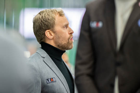 Oskarshamns assisternade tränare Mathias Tjärnqvist