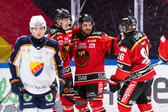 Luleås Chris Desousa jublar