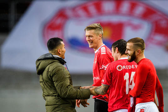 Kalmars Viktor Elm jublar