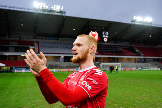 Kalmars Nils Fröling jublar