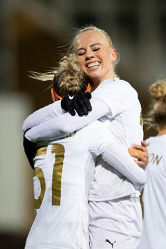 Rosengårds Sanne Troelsgaard and Sofie Svava celebrates