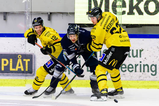 Västerås Fredrik Johansson, Karlskogas Robin Carlsson och