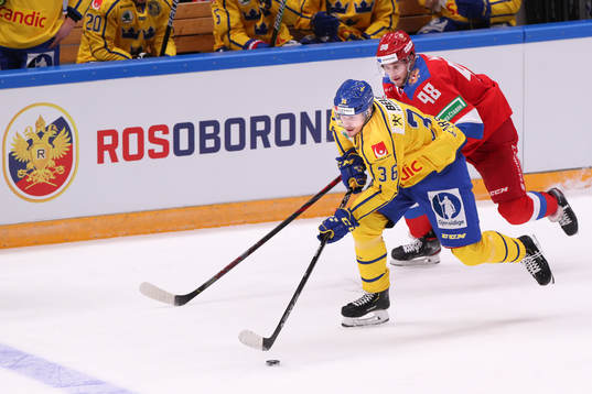 Emil Larsson of Sweden and Maksim Mamin of Russia