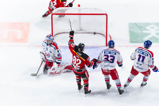 Luleås Chris Desousa jublar