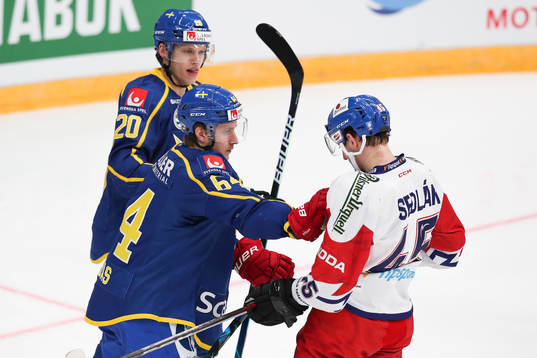 Lawrence Pilut of Sweden, Joakim Pudas of Sweden and