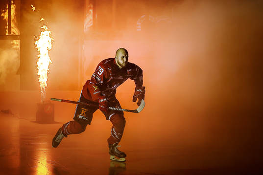 Vita Hästens Emil Lundberg