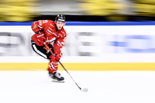 Vita Hästens Emil Lundberg