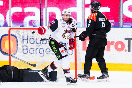 Malmö Redhawks Quinton Howden jublar