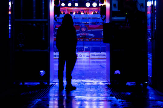 Banderoll på läktaren före ishockeymatchen i SHL mellan