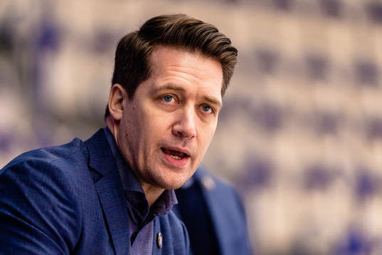 Växjös tränare Sam Hallam