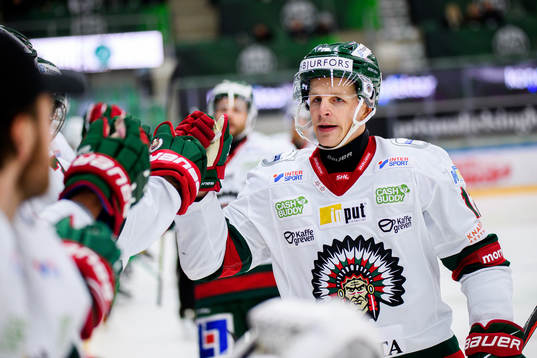 Frölundas Max Friberg jublar