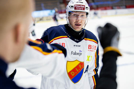 Djurgårdens Henrik Eriksson jublar