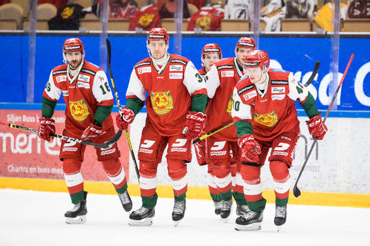 Moras Oskar Stål-Lyrenäs jubel