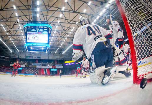 Örebros Daniel Muzito Bagenda (ej i bild) gör 1-0 på