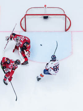 Växjös Robert Rosén gör 1-2 bakom Malmö Redhawks