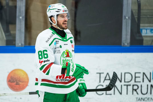 Rögles Eric Gelinas jublar