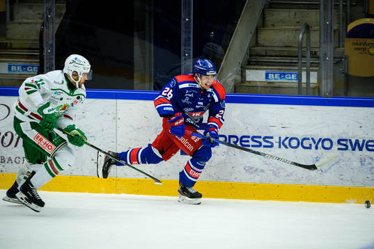 Rögles Mattias Sjögren och Oskarshamns Filip Karlsson