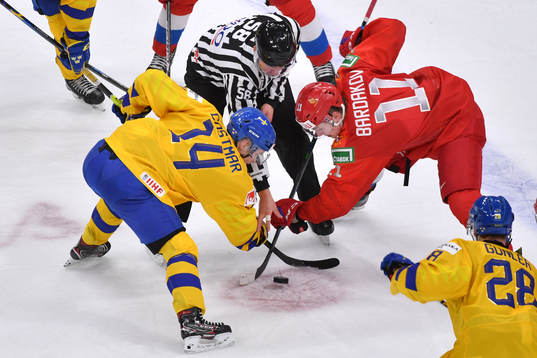 Zakhar Bardakov of Russia and Arvid Costmar of Sweden face