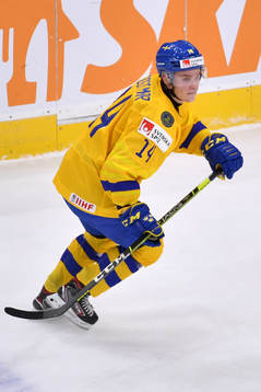 Arvid Costmar of Sweden skates