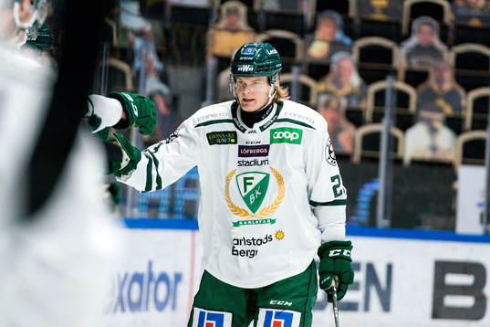 Färjestads Albin Eriksson jublar