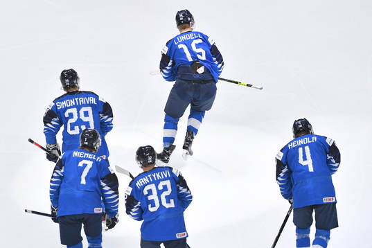 Anton Lundell, Kasper Simontaival, Topi Niemela, Matias