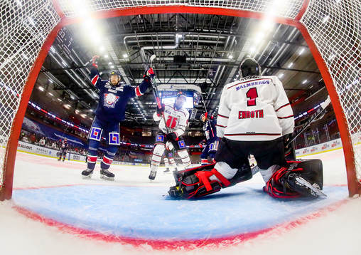 Linköpings Jarno Kärki jublar