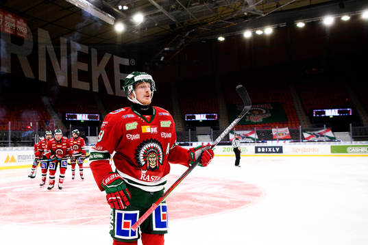 Frölundas Simon Hjalmarsson jublar