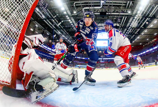 Linköpings Jarno Kärki gör mål 2-0