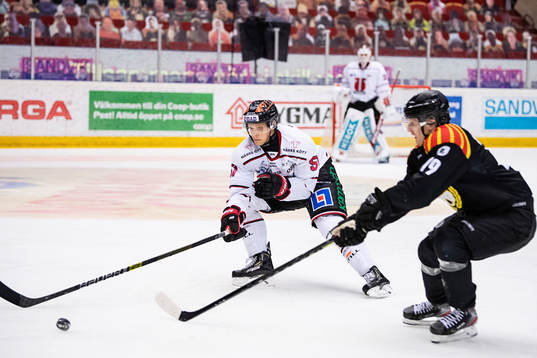 Örebros Kristian Näkyvä och Brynäs Daniel Mannberg