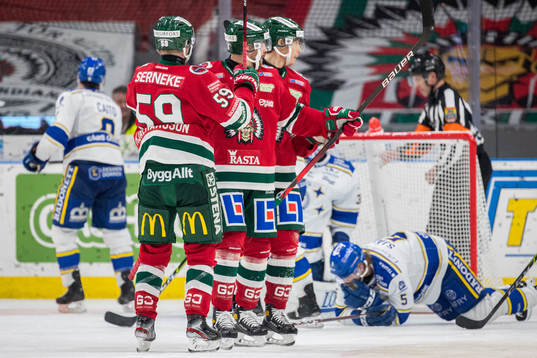 Frölundas Anders Grönlund och Simon Hjalmarsson jublar