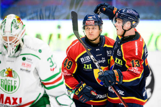 Djurgårdens Rhett Rakhshani jublar