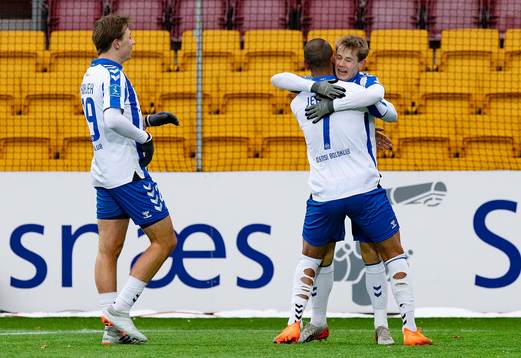 [DK=20210207: Mikkel Hyllegaard, OB i jubel over målet til