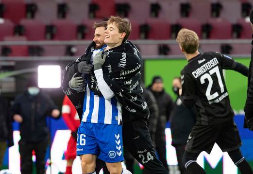 [DK=20210207: Janus Drachmann, OB Mikkel Hyllegaard, OB]