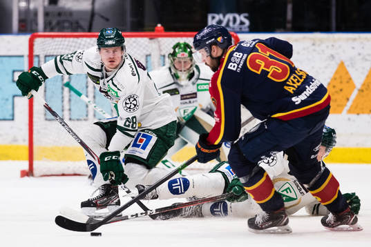 Färjestads Linus Arnesson och Djurgårdens Dick Axelsson